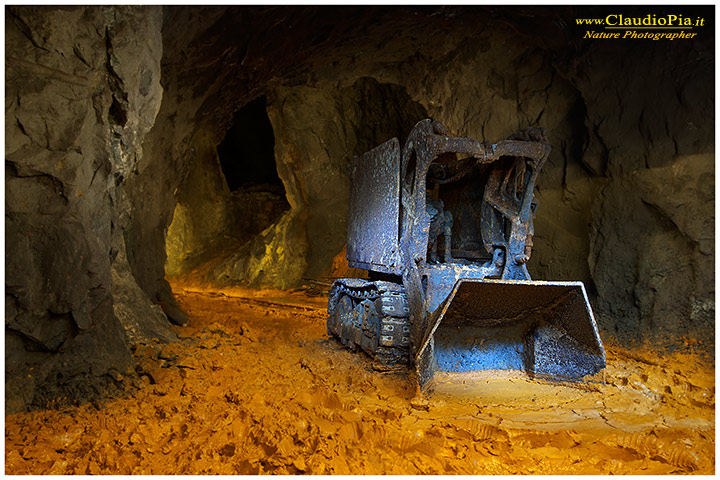 miniera, grotte, Esplorando vecchie miniere abbandonate, Val Graveglia, mines, caves, mine, cave, grotta